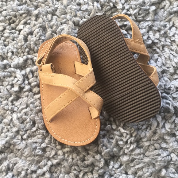 gap baby sandals